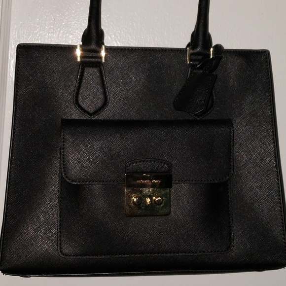 Michael Kors Bridgette - Picture 3 of 8